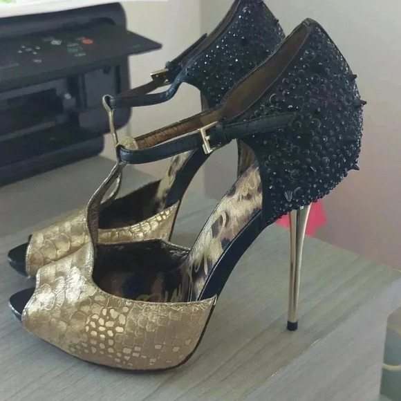 SAM Edelman Scarlett spiked heels - Picture 4 of 11